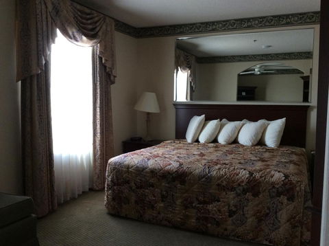 American Inn & Suites - High Point - LBG 7