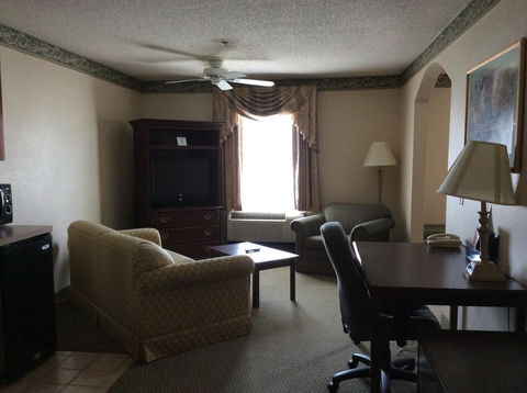 American Inn & Suites - High Point - LBG 3