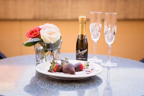 JH Adams Inn - LBG 7