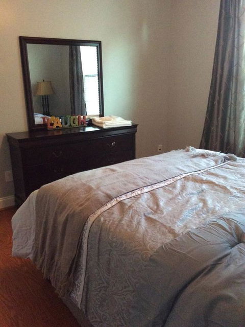 Classy, Cozy Close To Everything ... - LBG 14