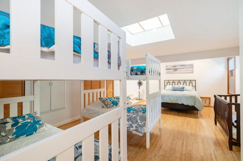 Kailua Ohana Escape - LBG 27