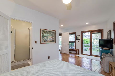 Kailua Ohana Escape - LBG 24