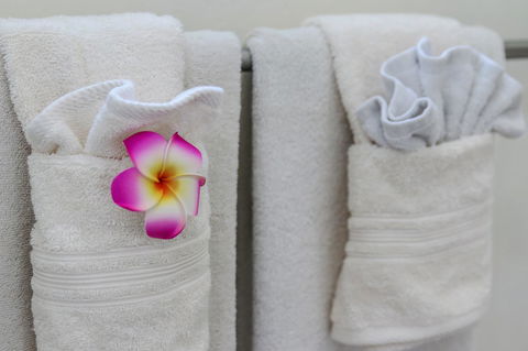 Kailua Beach Studio - Tiki Room - LBG 14