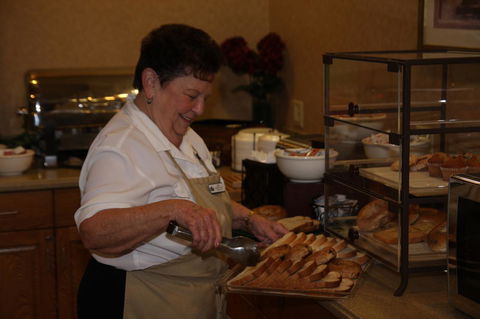 Country Inn & Suites By Radisson, Findlay, OH - LBG 32