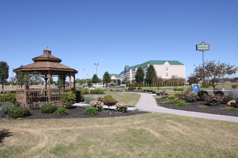 Country Inn & Suites By Radisson, Findlay, OH - LBG 18