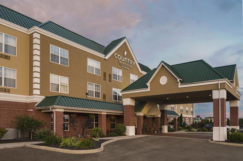 Country Inn & Suites By Radisson, Findlay, OH - LBG 2