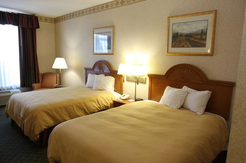Country Inn & Suites By Radisson, Findlay, OH - LBG 34