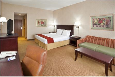 Baymont Inn & Suites By Wyndham Findlay - LBG 23