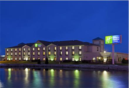 Baymont Inn & Suites By Wyndham Findlay - LBG 21