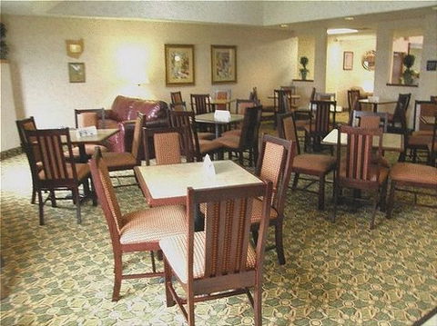 Baymont Inn & Suites By Wyndham Findlay - LBG 8