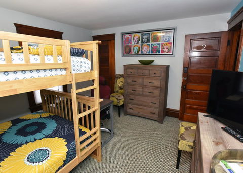 Berrodin Bed & Breakfast - LBG 8