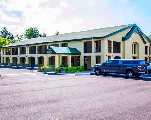 Quality Inn Media - LBG 6