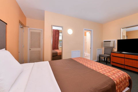 America's Best Value Inn Media - Philadelphia - LBG 2