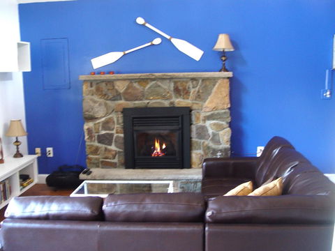 Mountaintop Lake Cottage - LBG 9