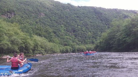 Mountaintop Lake Cottage - LBG 40