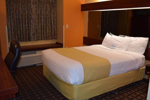 Microtel Inn & Suites By Wyndham Rock Hill/Charlotte Area - LBG 14