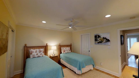 4581 Parkside Villa - LBG 7