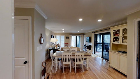 4581 Parkside Villa - LBG 2