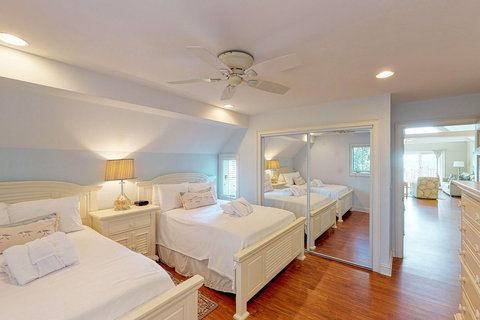 4217 Mariner's Watch Villa - LBG 14