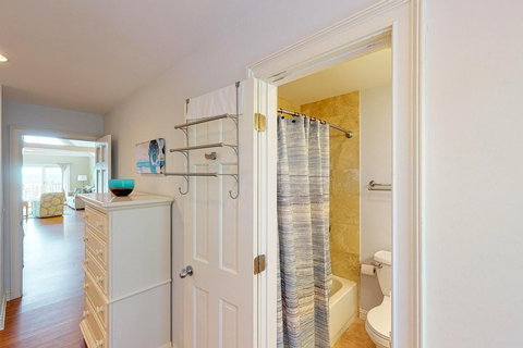 4217 Mariner's Watch Villa - LBG 15