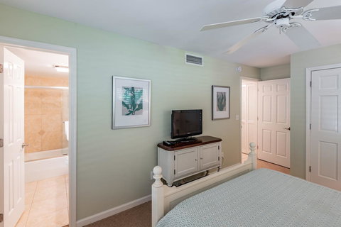 4827 Turtle Cove Villa - LBG 15