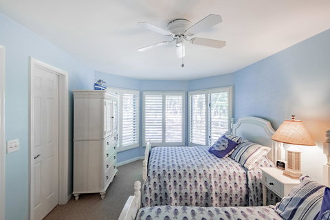 4827 Turtle Cove Villa - LBG 26