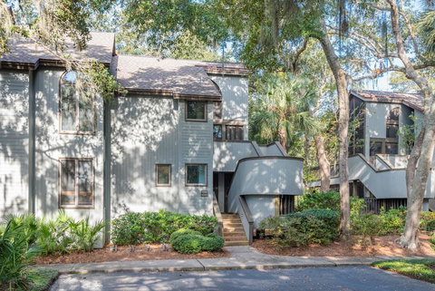 4550 Parkside Villa - LBG 25