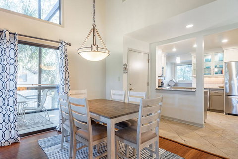 4550 Parkside Villa - LBG 2