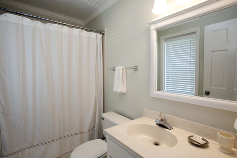 129 Turnberry Drive - LBG 32