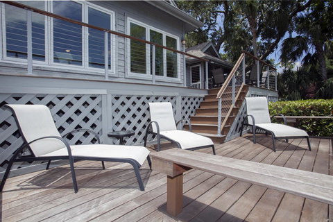 129 Turnberry Drive - LBG 23