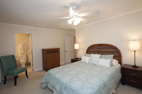 129 Turnberry Drive - LBG 17