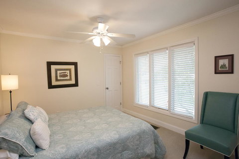 129 Turnberry Drive - LBG 30