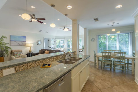 4852 Turtle Cove Villa - LBG 17