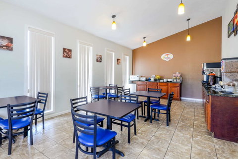 Super 8 By Wyndham Chattanooga Ooltewah - LBG 13