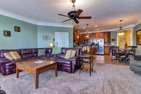 Four Birds Cove - LBG 4