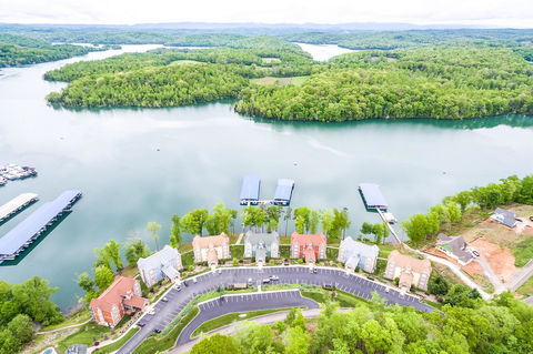 Four Birds Cove - LBG 31