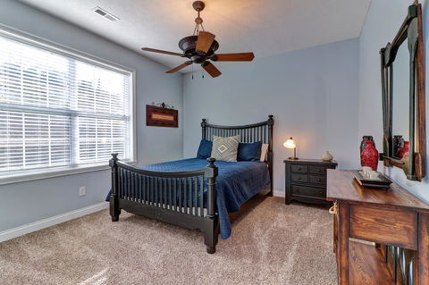 Four Birds Cove - LBG 12