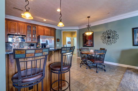 Four Birds Cove - LBG 6