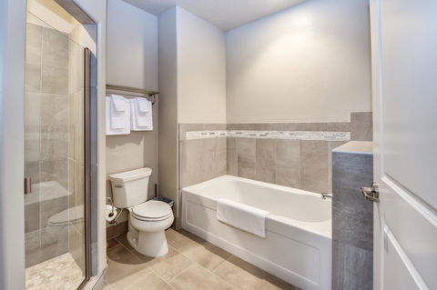 Watchman Villas - LBG 33