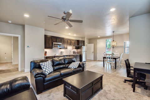 Watchman Villas - LBG 37