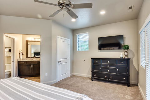 Watchman Villas - LBG 24