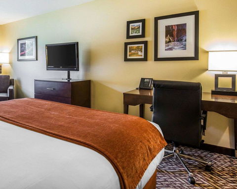 Quality Inn & Suites Montclair - LBG 22