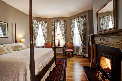 200 South Street Inn - LBG 2