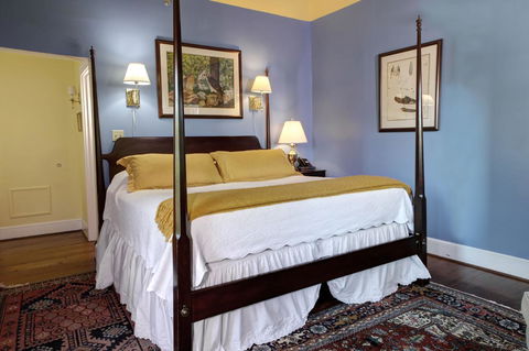 200 South Street Inn - LBG 8
