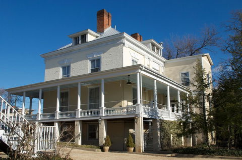 200 South Street Inn - LBG 34