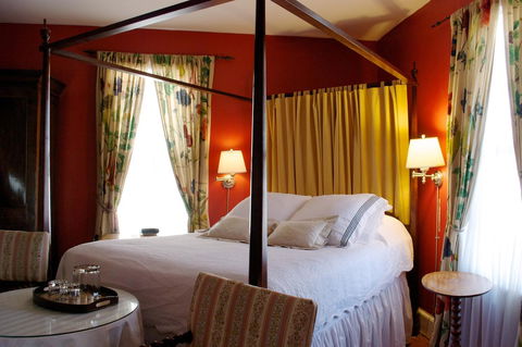 200 South Street Inn - LBG 41