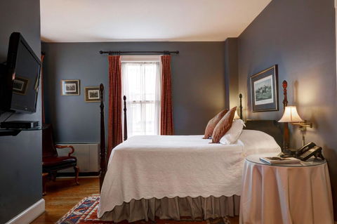 200 South Street Inn - LBG 28