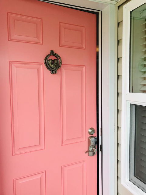 Peabody's 'Hip Little Stay' B&B - LBG 7