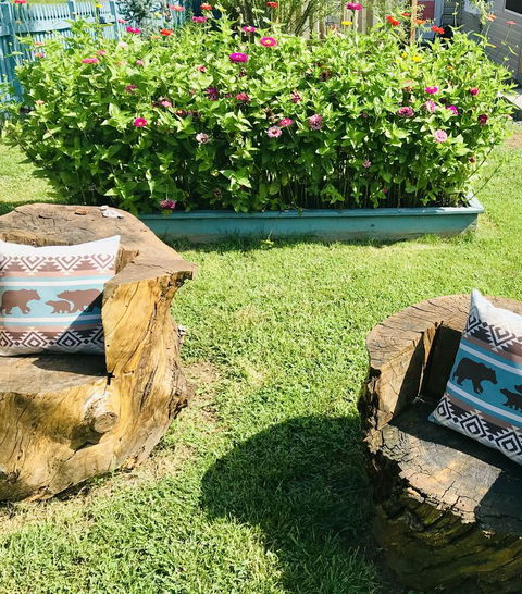 Peabody's 'Hip Little Stay' B&B - LBG 18