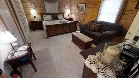 Harmony Hill Bed And Breakfast - LBG 35